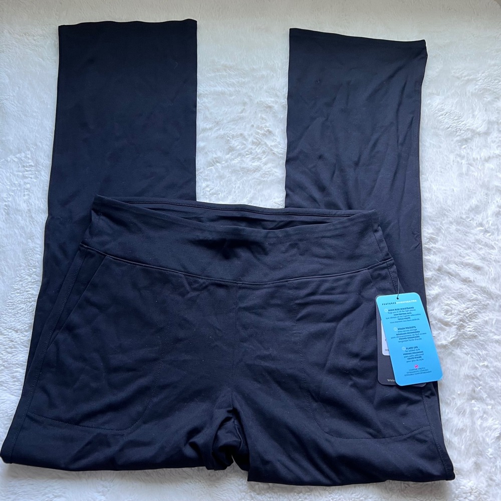 Skechers GOwalk High Rise Flare Walk Pant Black WPT6 017 BLK Womens Large NWT